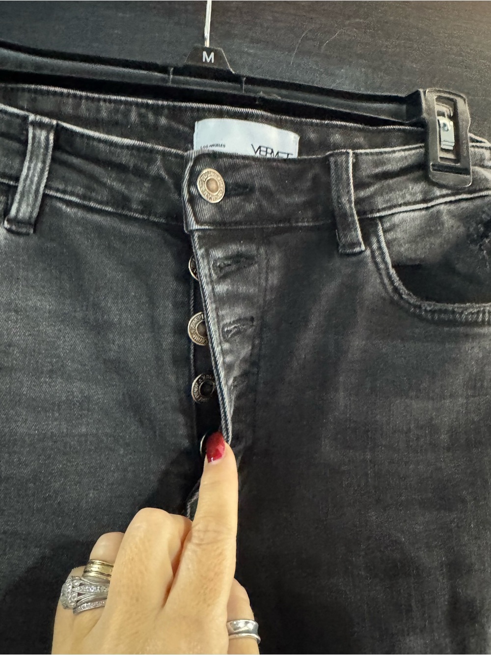 VERVET BY FLYING MONKEY Distressed Gray Cropped Jeans - Picture 7 of 9
